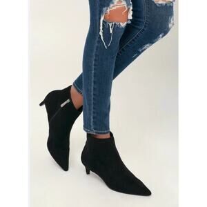 Charles by Charles David Women’s 8 Black Faux Suede Ankle Boots Kitten Heel New